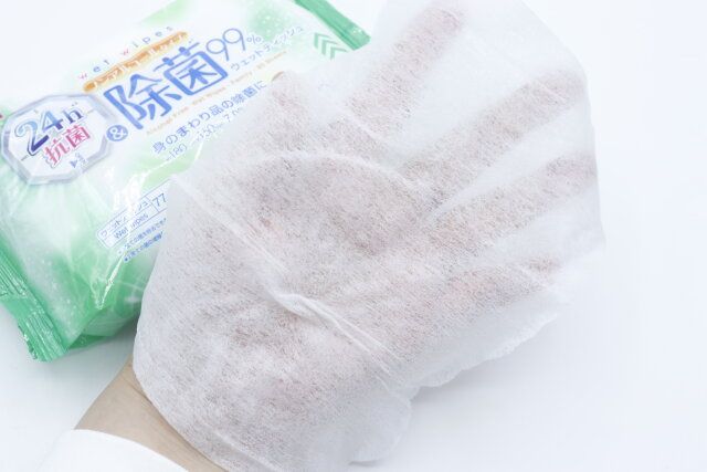 ダイソーの小さめノンアル除菌ウェット（ファミリー、80枚、24h抗菌）