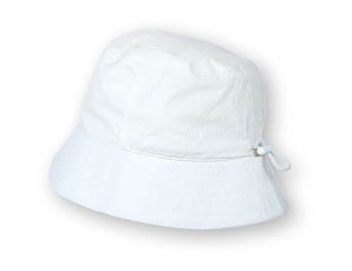 バケットハット￥1,990（ジーユー／ジーユーカスタマーセンター） 