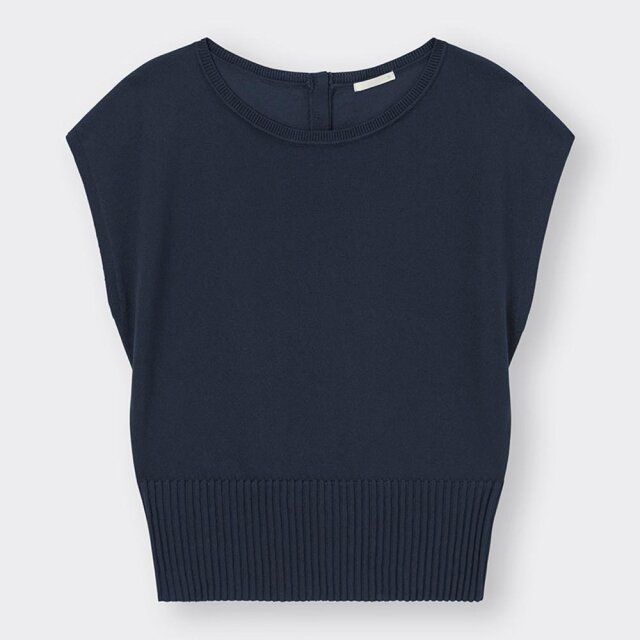 GU バックボタンセーター