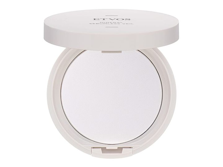 トーンアップが叶う！40・50代が使いたい新作フェイスパウダー3つ