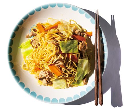 付属のソースを使うより簡単＆おいしい！「豚こま焼きそば」のレシピの画像2