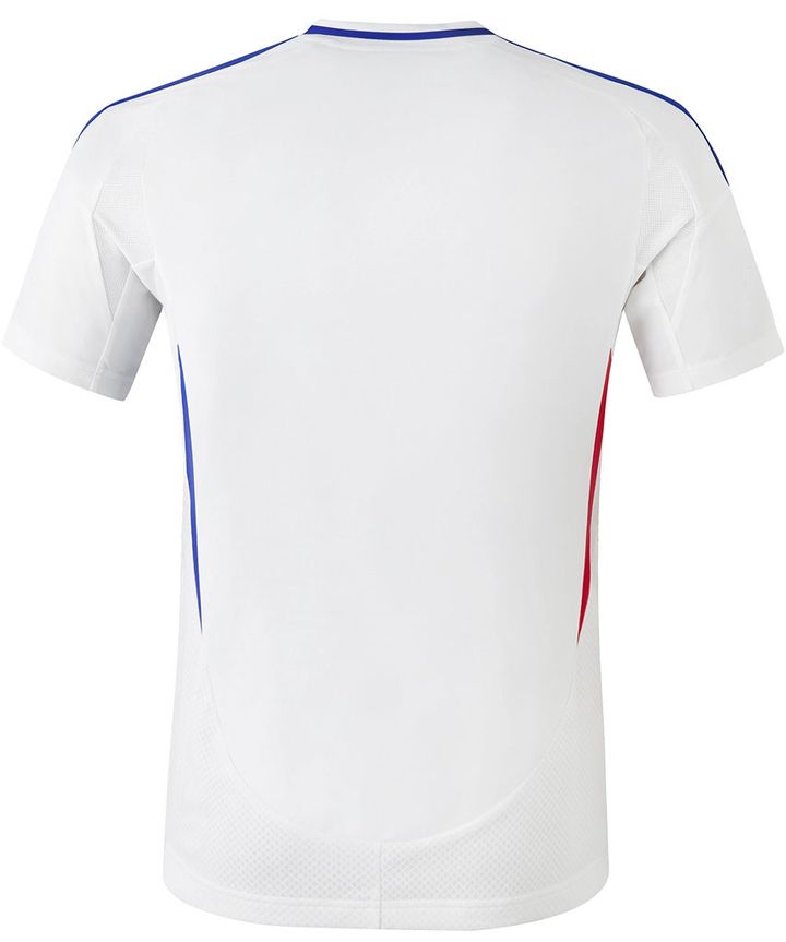 名門リヨンが2024-25新ユニフォームを発表！3季ぶりのELを戦う「2本の川」デザイン