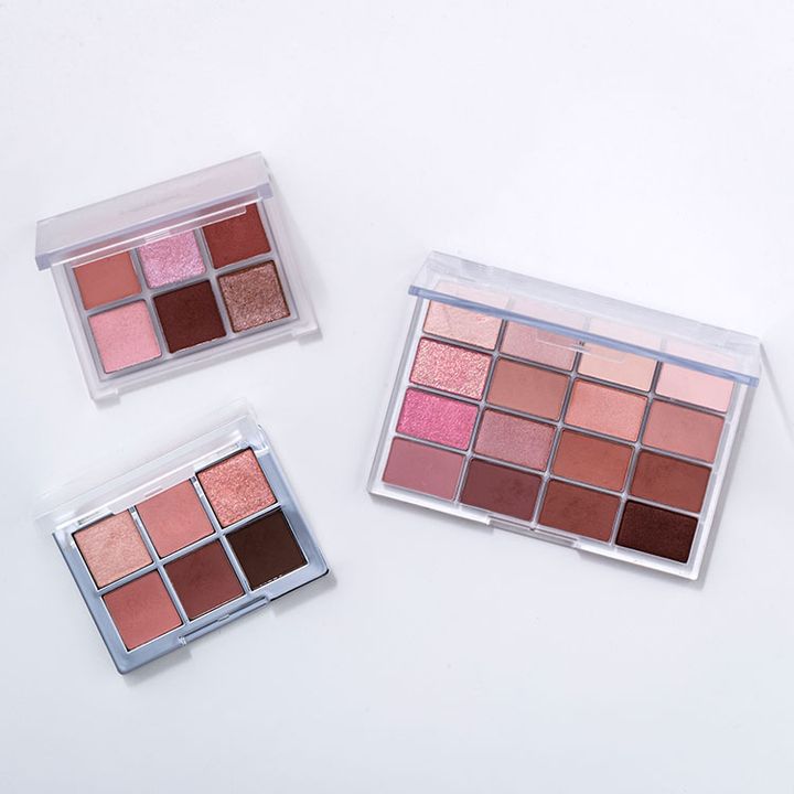 ピンクメイクで仕上げるときも！