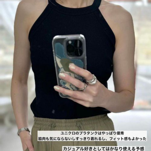 ユニクロ_ホルターネックブラタンクトップ_2