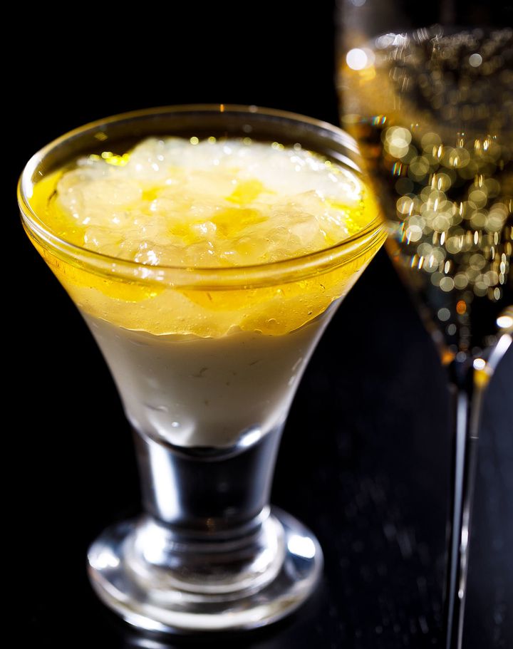 外苑前『and Svolta』の「原田青果さんの新玉ねぎのムース」