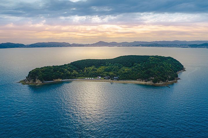 岡山県玉野市の無人島