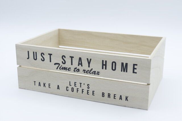 ダイソーの木製カントリーBOX（2枚板、シンプルロゴ）のデザイン