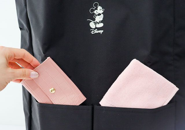 フロントポケット