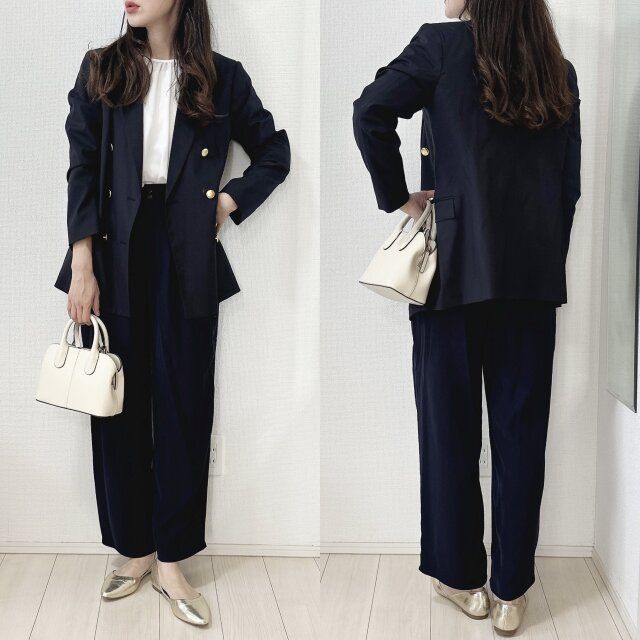 GUオープンショルダーブラウスのジャケットインナーコーデ