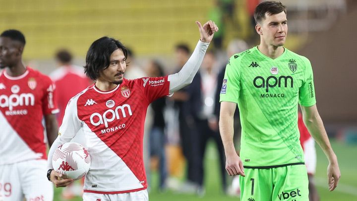 南野拓実、フランス有名誌「レキップ」のベストイレブンに！エムバペら11人が選出