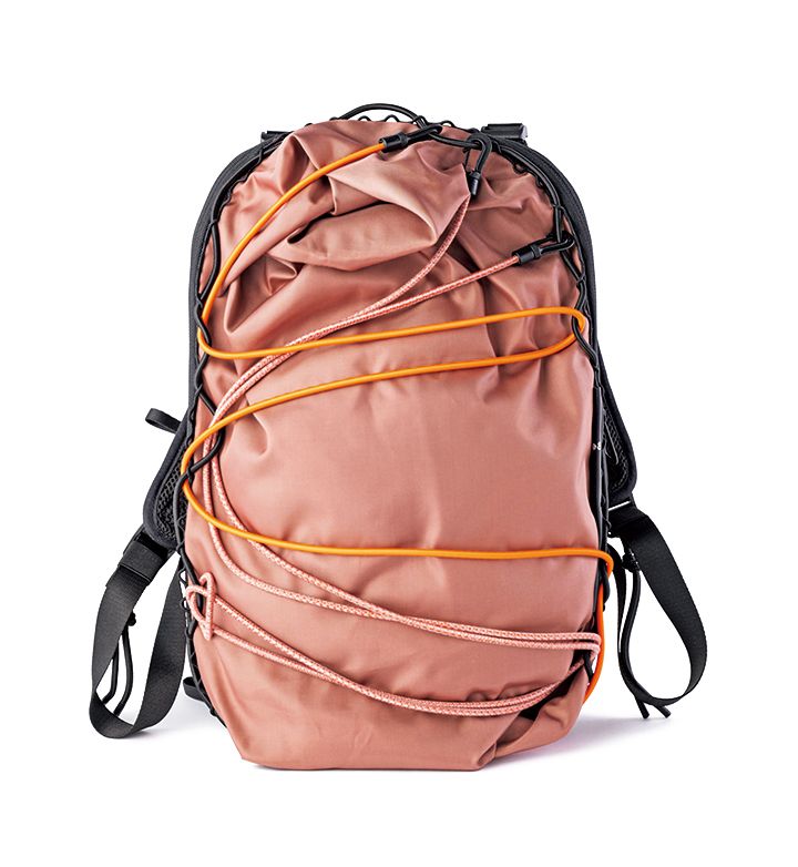 荷物がたくさん入って両手が空くだけじゃない！おしゃれなバックパック9選