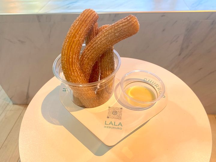 「チュロス＋練乳」800円