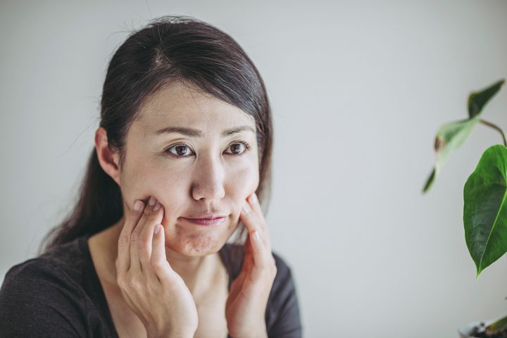 シワが増える原因って？40・50代がすぐにすべきシワ対策