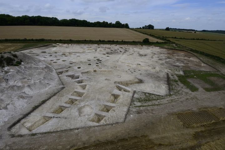 2000年以上前の集落の遺跡