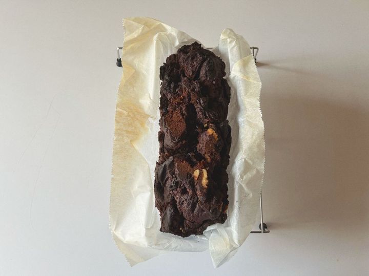 【簡単米粉レシピ】くるみとドライいちじくラム酒の大人な米粉ケーキ【渡辺友美子のコーヒーに合うお菓子のレシピ vol.44 〜レシピで旅するヨーロッパ〜】