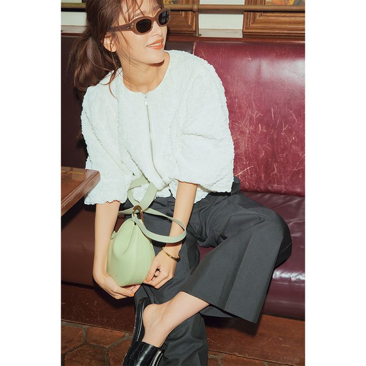 近藤千尋,白トップス,トップス,ブルゾン