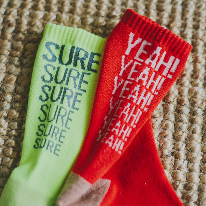 《ビームス ボーイ》×《ロスターソックス》のテキスト”逆三”ソックス【マイスタンダードブック】