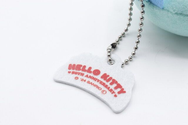 ダイソーのマスコットキーホルダー H／G 50周年のチャーム裏デザイン