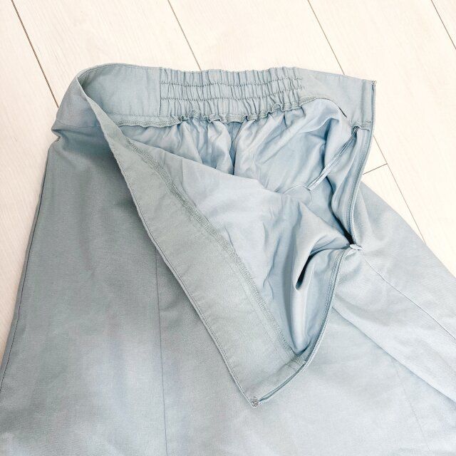 GUリネンブレンドフレアロングスカートのウエスト部分