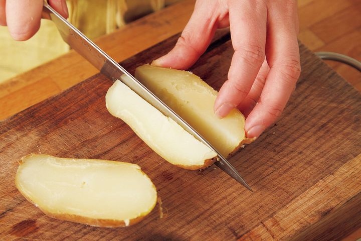 じゃがいもをゆでる