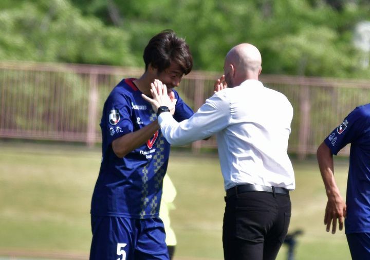 奈良クラブ、天皇杯で「2失点から3ゴールの大逆転勝利」。土壇場の劇的ヘッドを生んだ“成熟”の価値