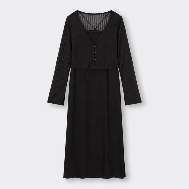 2024年夏のGU値下げ黒ワンピース