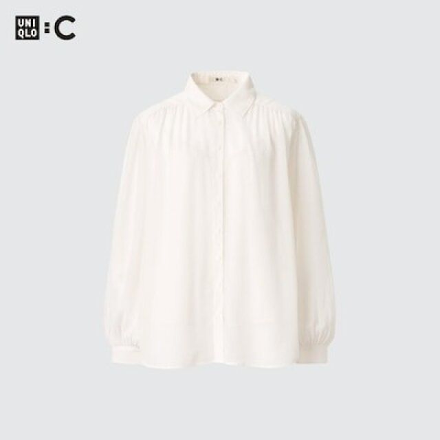 ユニクロのコラボブラウス