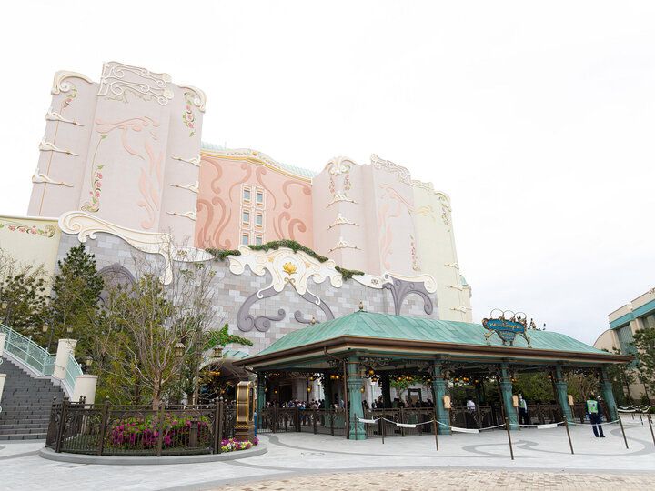 宿泊者だけが楽しめる♪新オープンの「東京ディズニーシー・ファンタジースプリングスホテル」で、魔法の泉が導くディズニーファンタジーの世界観を満喫