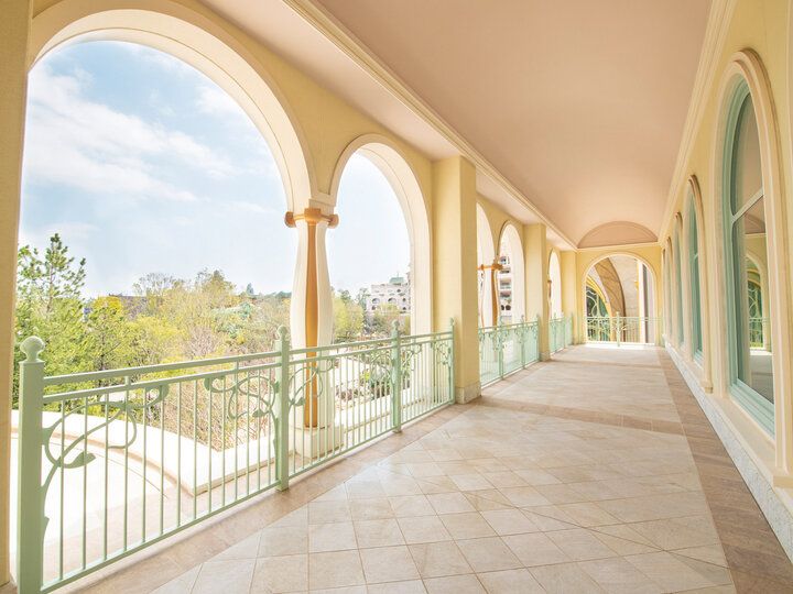 宿泊者だけが楽しめる♪新オープンの「東京ディズニーシー・ファンタジースプリングスホテル」で、魔法の泉が導くディズニーファンタジーの世界観を満喫