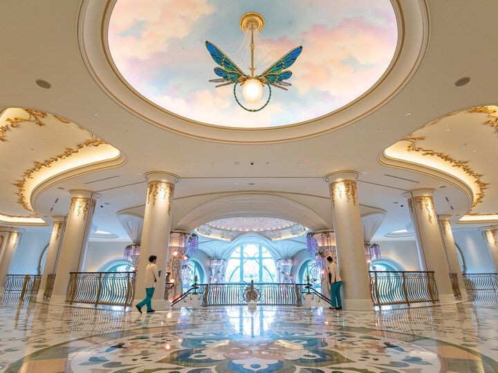 宿泊者だけが楽しめる♪新オープンの「東京ディズニーシー・ファンタジースプリングスホテル」で、魔法の泉が導くディズニーファンタジーの世界観を満喫