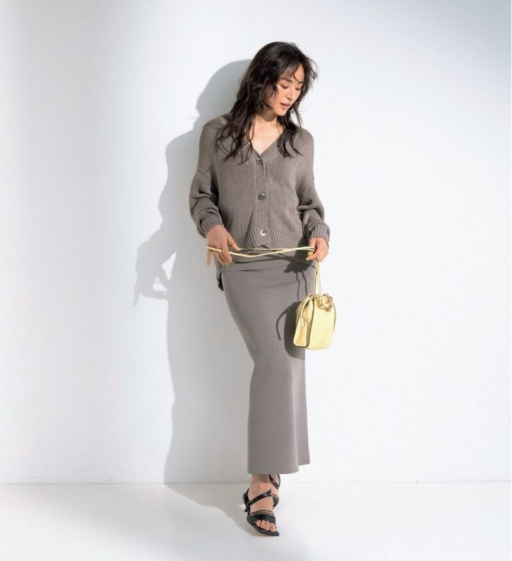 Chaos シルクコン ニットのカーディガンとスカート