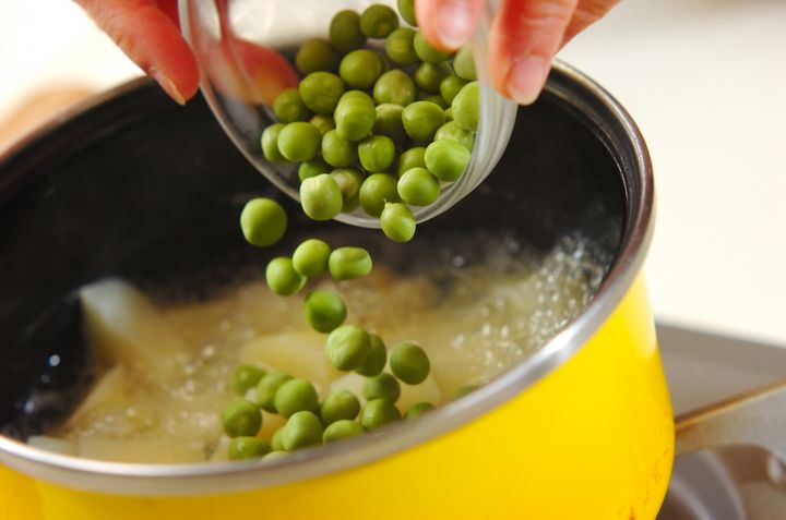 ジャガイモとグリンピースのカレーの作り方2