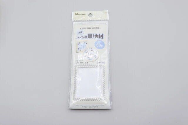 セリアのタイル用目地材