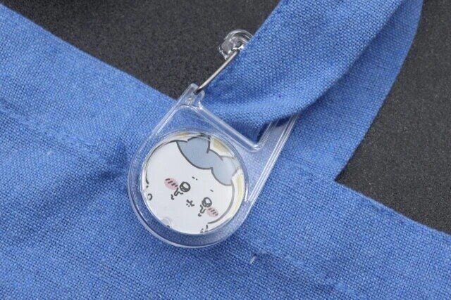 セリアのオリジナルフォトインカラビナ・キーフックで作ったちいかわのキーホルダー