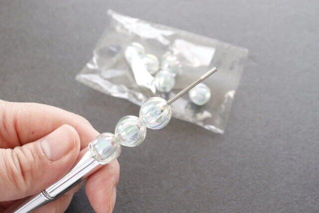 セリアのビーズボールペンでオリジナルペンが作れる