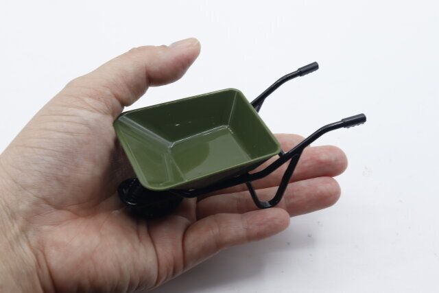 ダイソーのミニチュア 一輪車