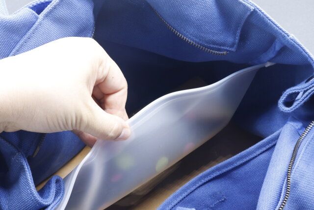 セリアのスライダー折りたたみ傘ケースはタテ向きに入れない方がいい