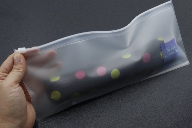 セリアのスライダー折りたたみ傘ケースの使用例