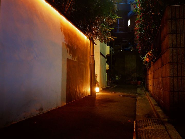 牛込神楽坂『しゃぶしゃぶ風雅』の目印の照明