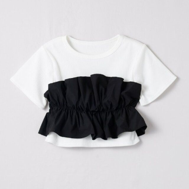 しまむらのビスチェレイヤードのTシャツ