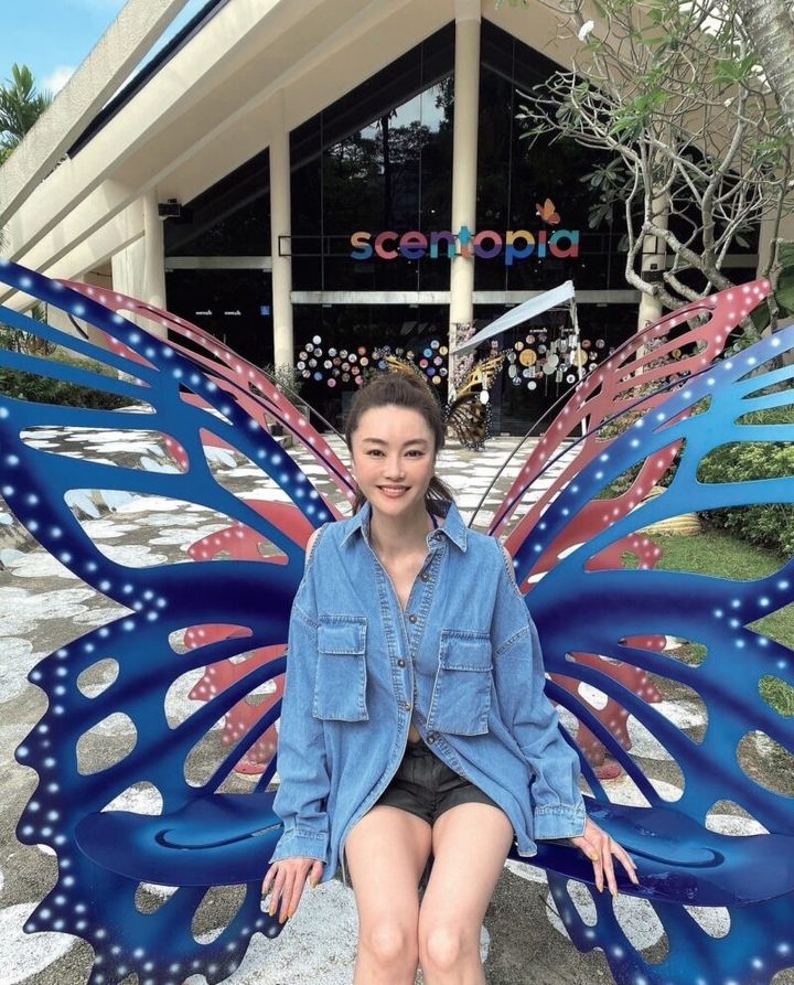 観月ありささん シンガポールのセントーサ島