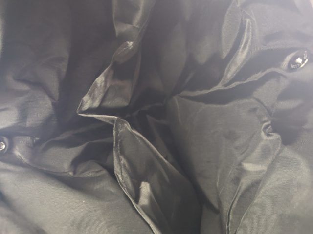 大容量でリュクスなサンカクバッグ