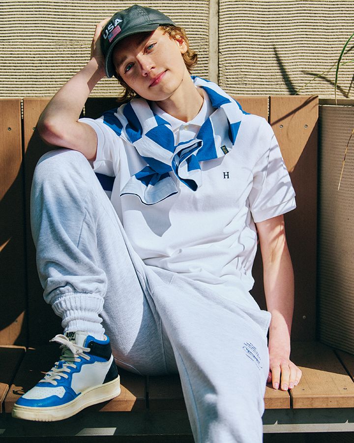 定番“ポロシャツ”をおしゃれに着るコツは？FUDGEおすすめのお手本コーデ6選