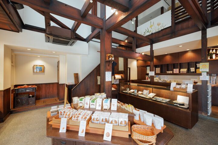 伝統を守りつつ、せんべいの可能性を広げる岐阜・大垣の老舗「田中屋せんべい総本家」