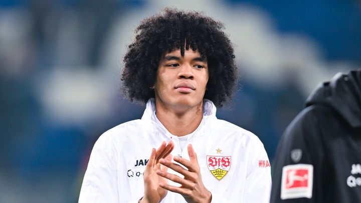 20歳チェイス・アンリ、レンタル移籍か シュトゥットガルトと2026年まで契約延長説