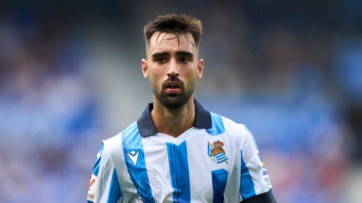 ソシエダ戦解説の菅原由勢が「恋をしそう」と語ったブライス・メンデス、日本代表で似たタイプの選手とは