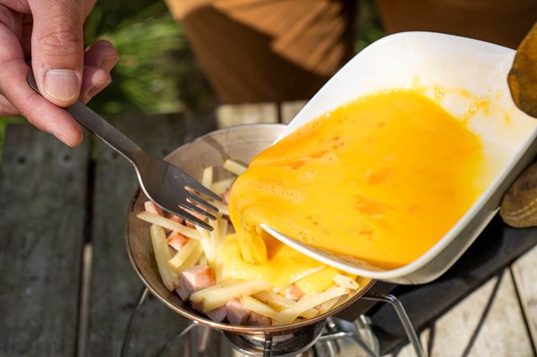 「切って焼くだけ！」誰でも超簡単に作れる時短キャンプ飯！上級キャンパーおすすめ8選