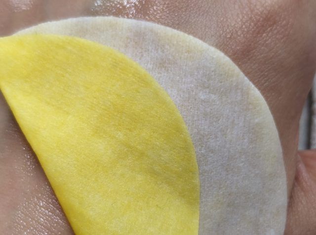 化粧水パットの写真