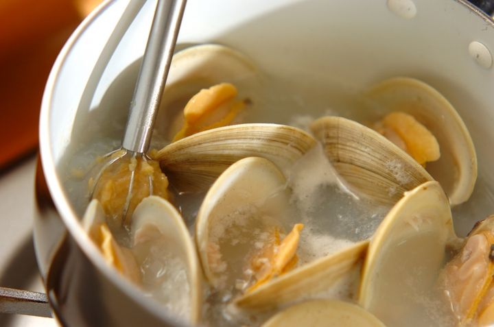 ホンビノス貝の白みそ椀の作り方2