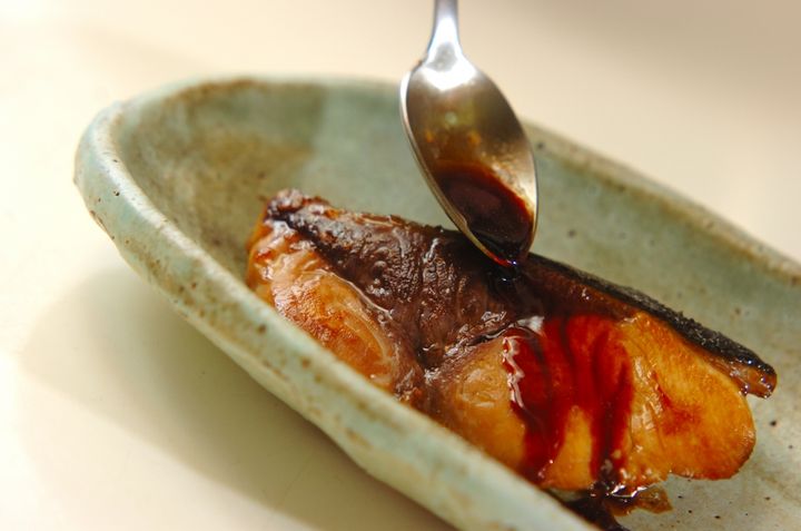 さっと作れるブリの照り焼きの作り方3